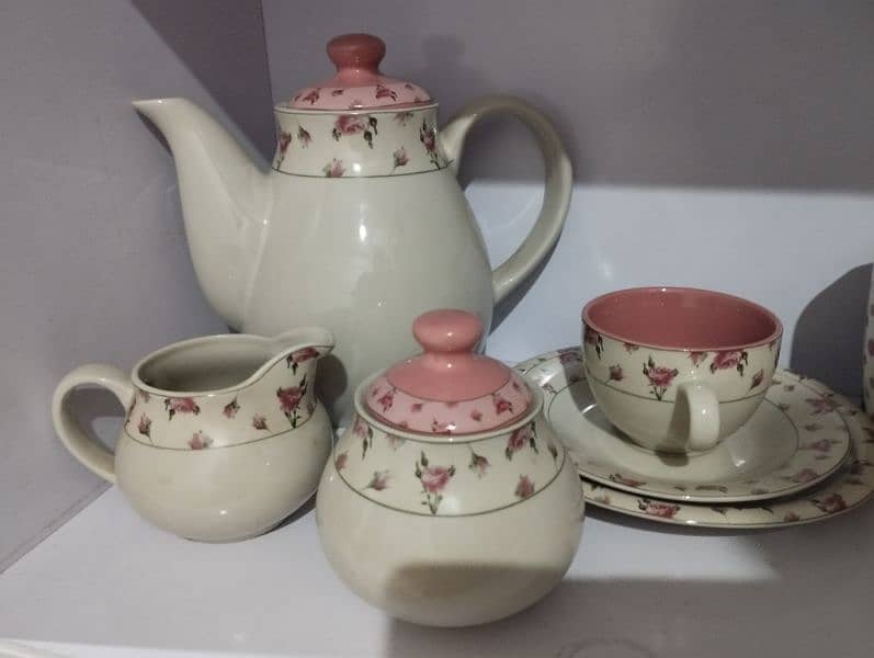 Tea set 0