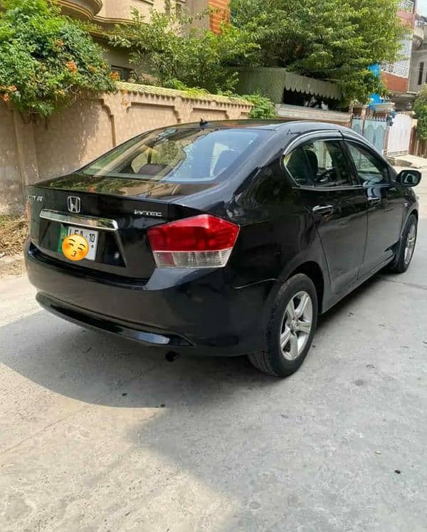 Honda City IVTEC 2010 automatic 1.3 9