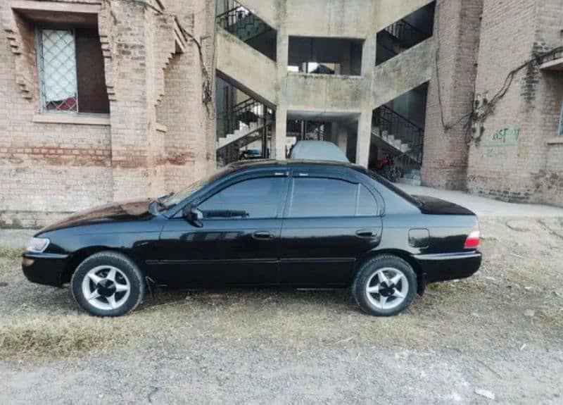 Toyota Corolla XE 1996 3