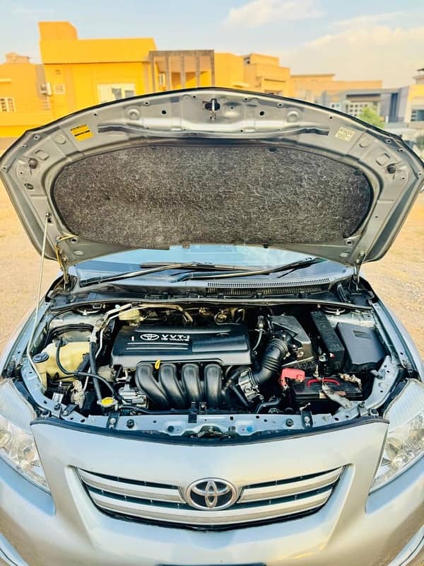 Toyota Corolla Altis 2010 7