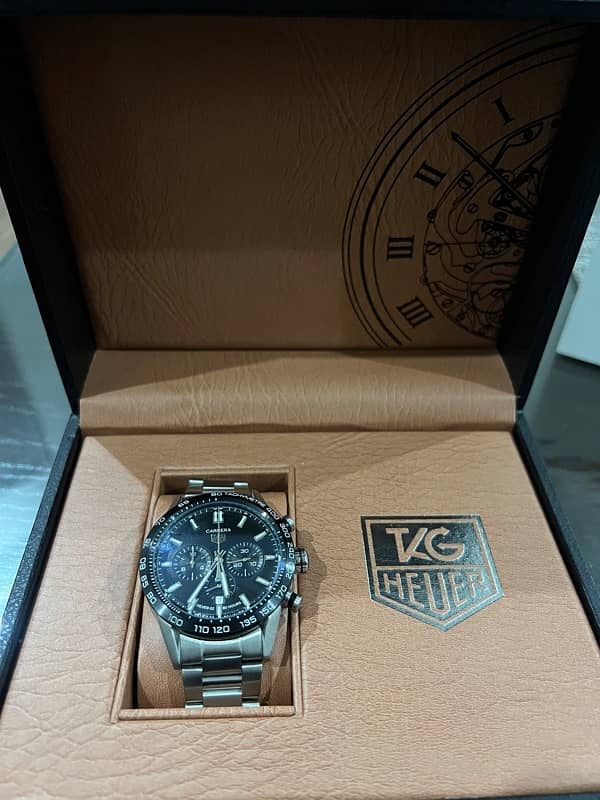 TAGHeuer branded watch 4