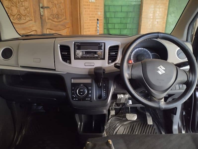 Suzuki Wagon R 2017 push start 11