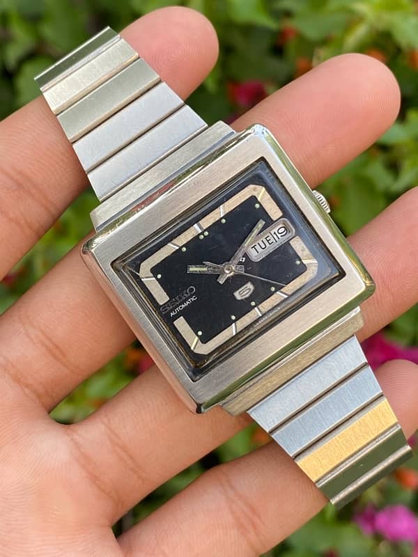 VINTAGE SEIKO 5 Automatic Mens WristWatch 2