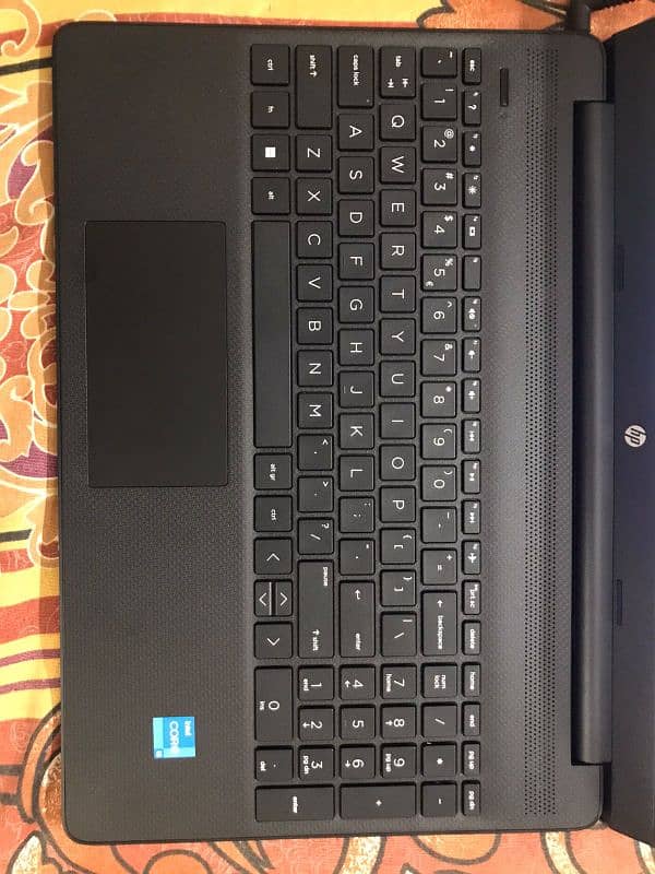 HP 15S Laptop New 1