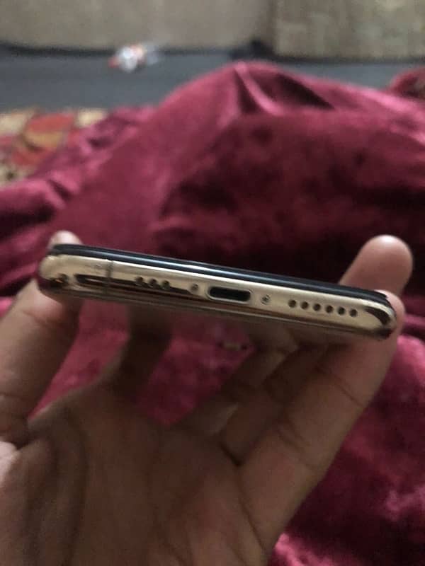 iPhone xs 64gb non pta 3