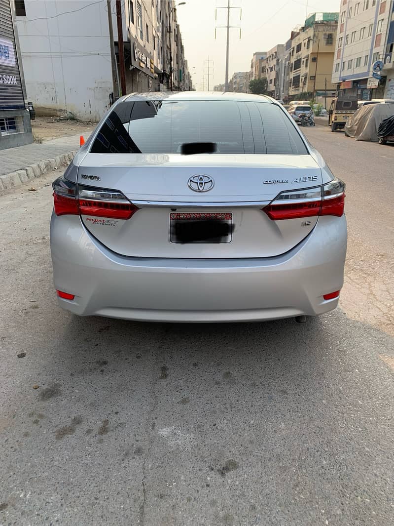 Toyota Corolla Altis 2017 1.6 5