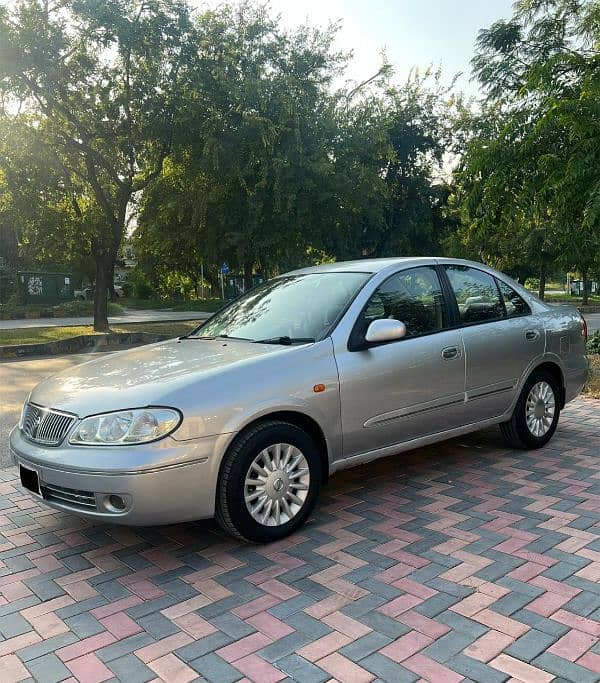 Nissan Sunny 2