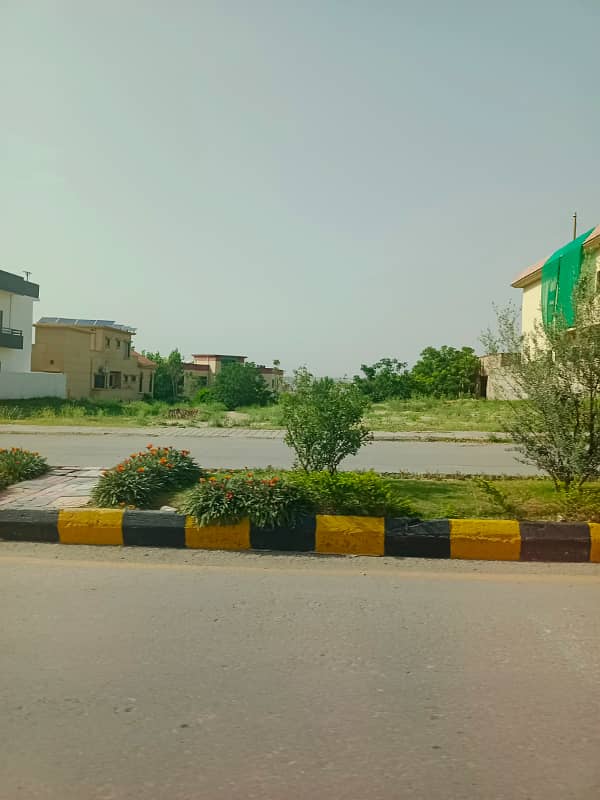 2 Kanal Open Basement Plot Available For Sale In Dha Phase 2 Sector B 0