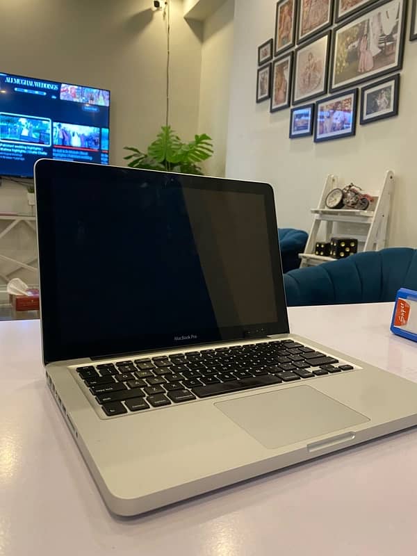 Macbook Pro core i5 3