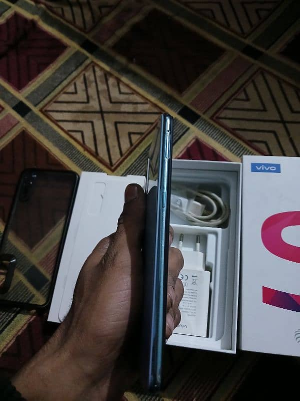 vivo s1 4gbram 128gbrom just like new 3