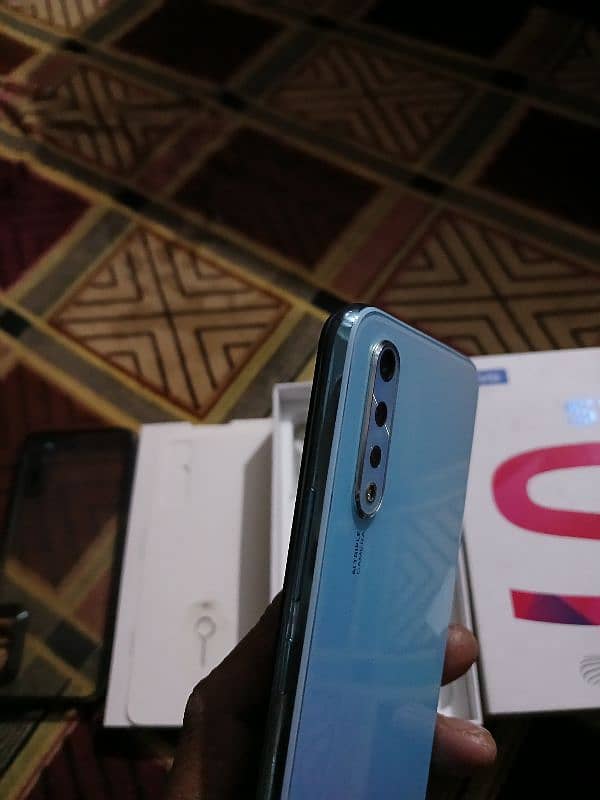 vivo s1 4gbram 128gbrom just like new 6