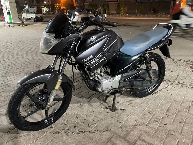 BIKE FOR SALE YBR 125 2