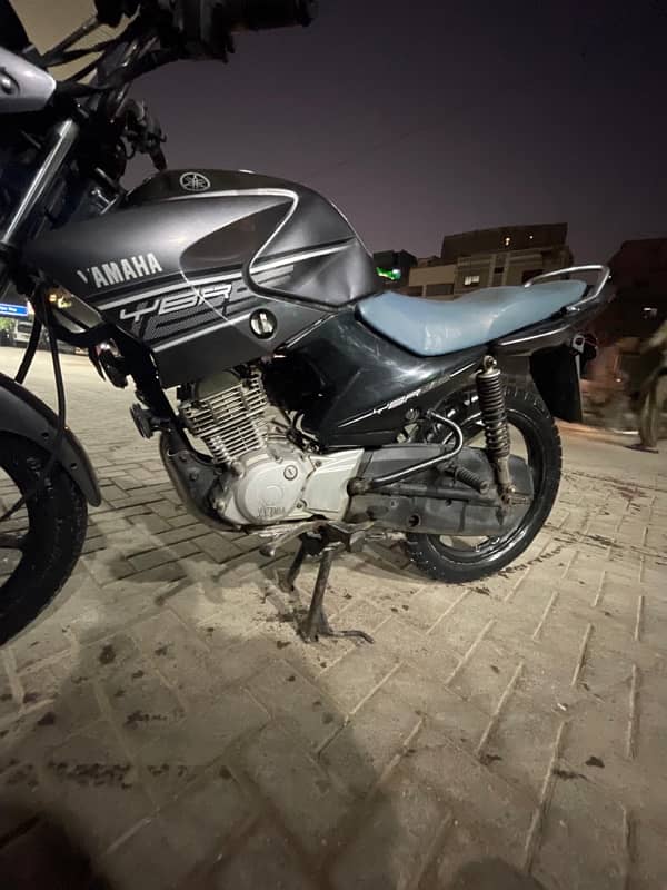 BIKE FOR SALE YBR 125 5