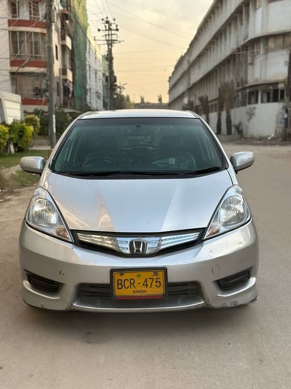 Honda fit shuttle hybrid  Model  2012 reg 2014  full original paint 0