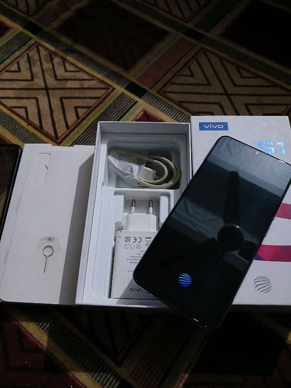 vivo s1 4gbram 128gbrom just like new 9