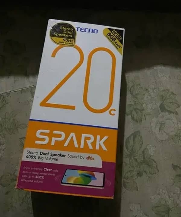 techno spark 20c 8/128 2