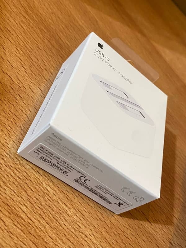 Apple Original Adapter 1