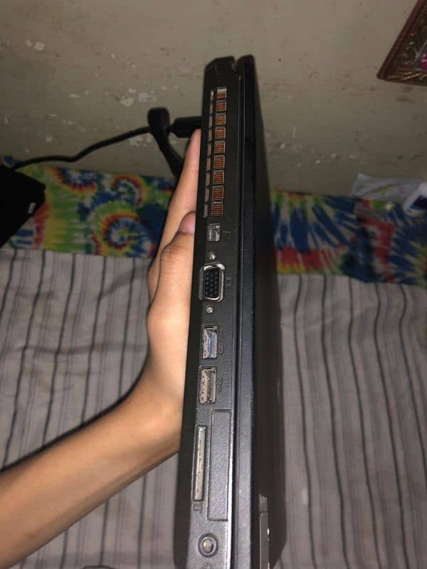 Lenovo Laptop W541 5