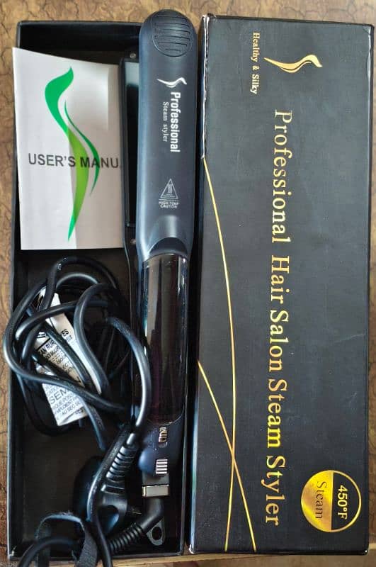 Original steam straightener available in very good condition 0