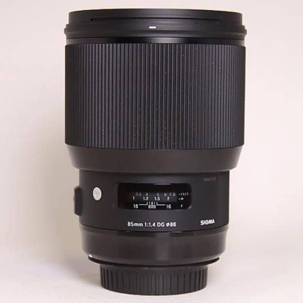 Sigma 85mm F1.4 DG HSM Art Canon mount 1