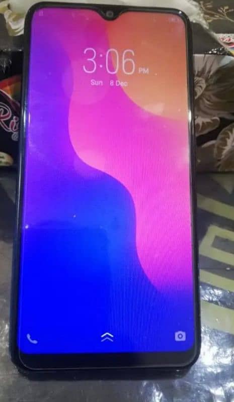 Vivo 1823 condition 10\9 full ok no any problem with box and charger 1