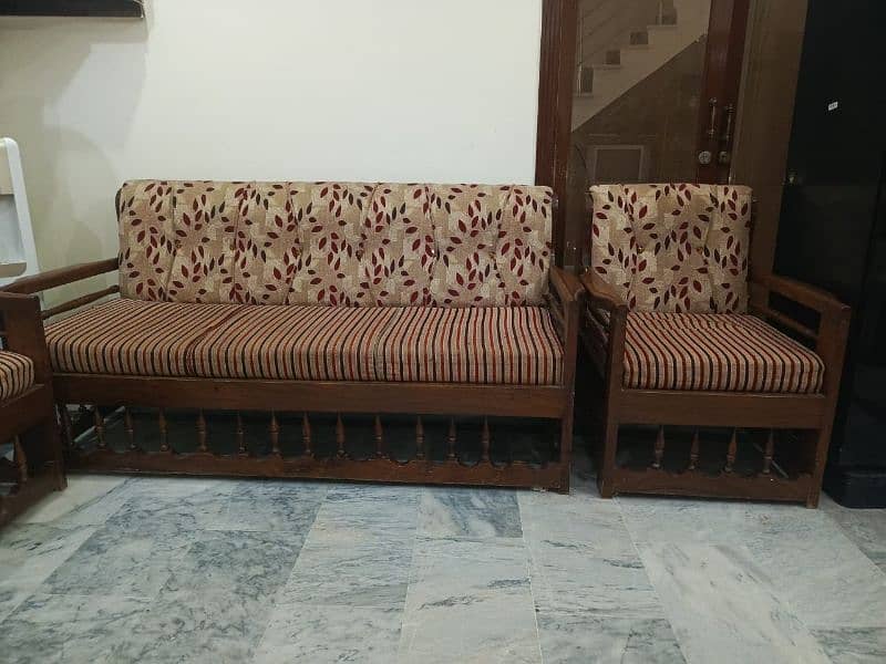 7 seater sofa 0