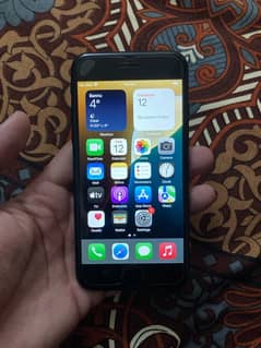 Iphone SE 2020 128 GB (Physical Sim & E Sim both PTA approved)