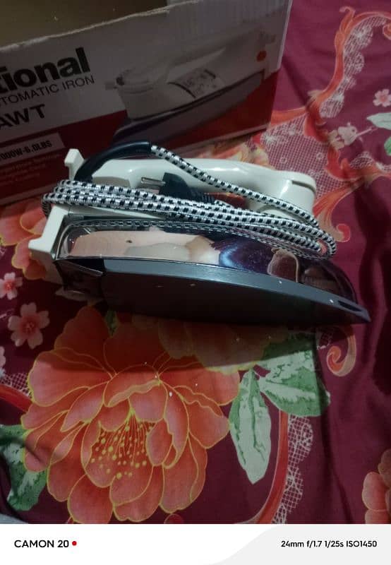 unused iron he bilkul mint condition he 3