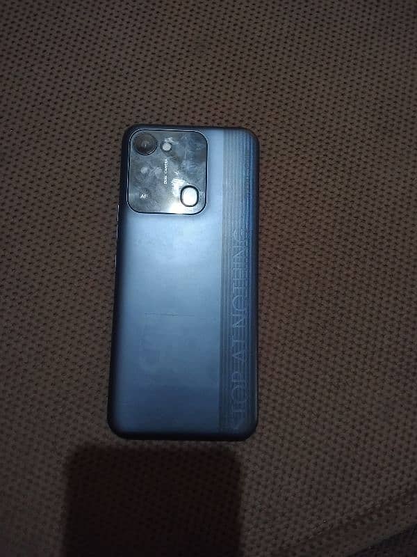 Tecno Spark 8c 1