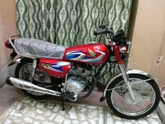 Honda CG 125 2022 Model Lush condition with 6800 number