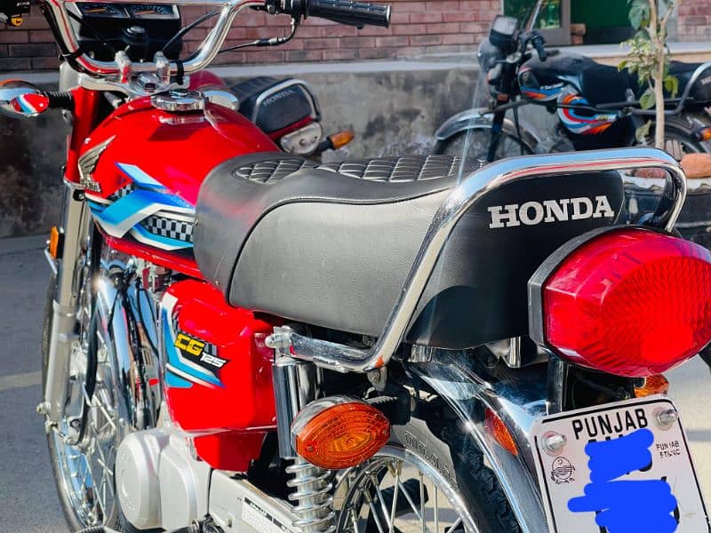 Honda CG 125 2024 5