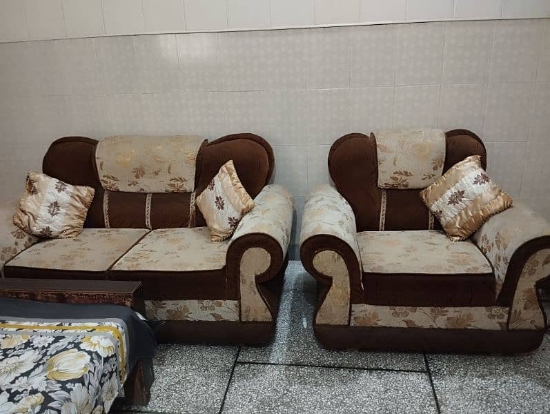 VIP Sofa set 3+2+1 seater 1