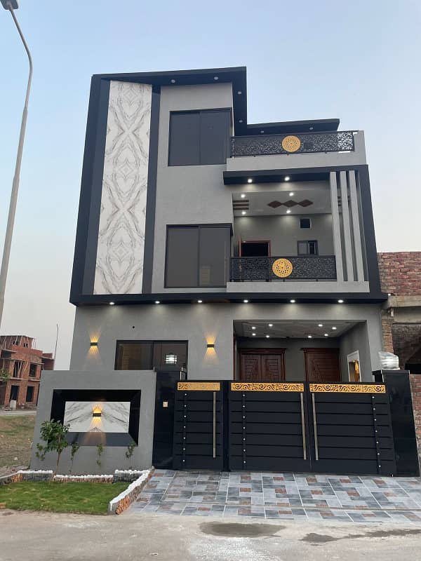 Near To Park 5 Marla House For Sale In Crystal Block Park View City Lahore 0