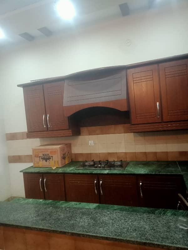 5 Marla Lower Portion For Rent in sabzazar scheme In Hot location For small Family  fori Rabta keray 4