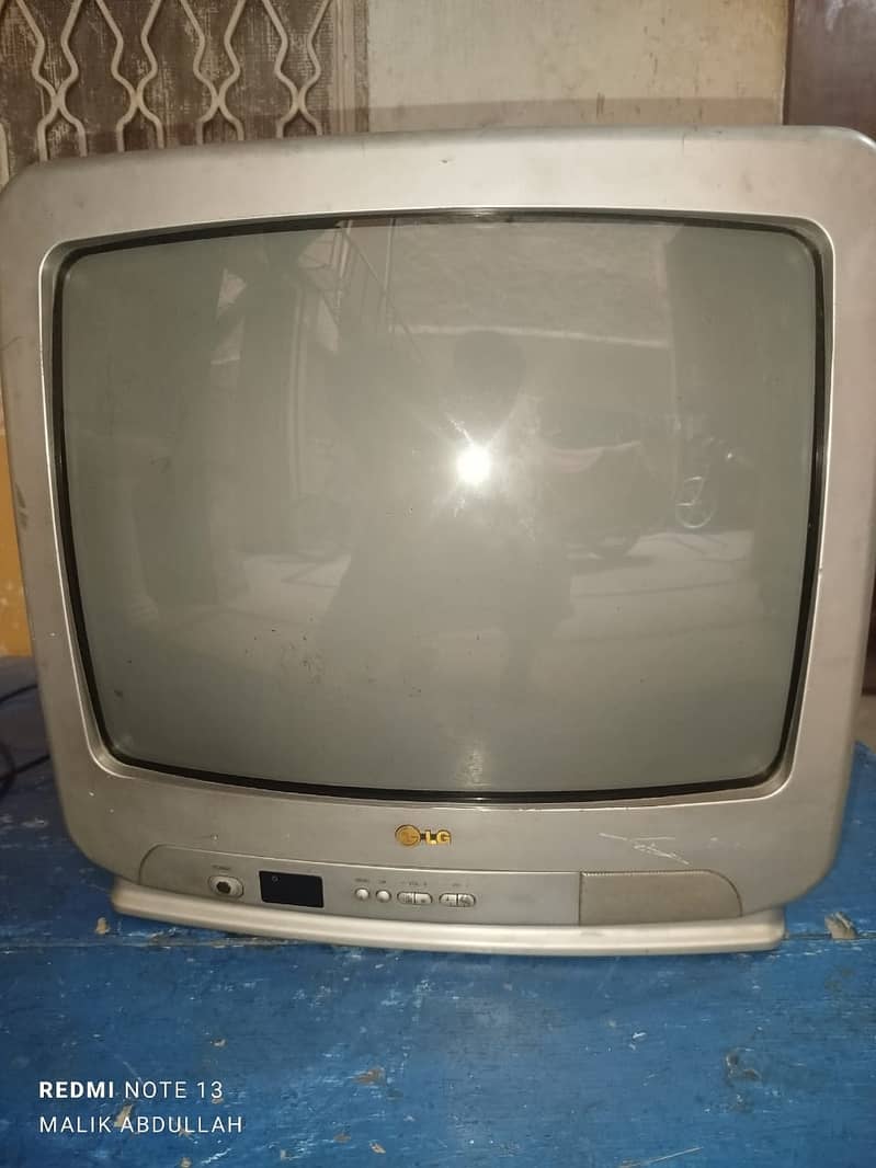 Sale of LG TV 21 Inch wth best quality and condition 3