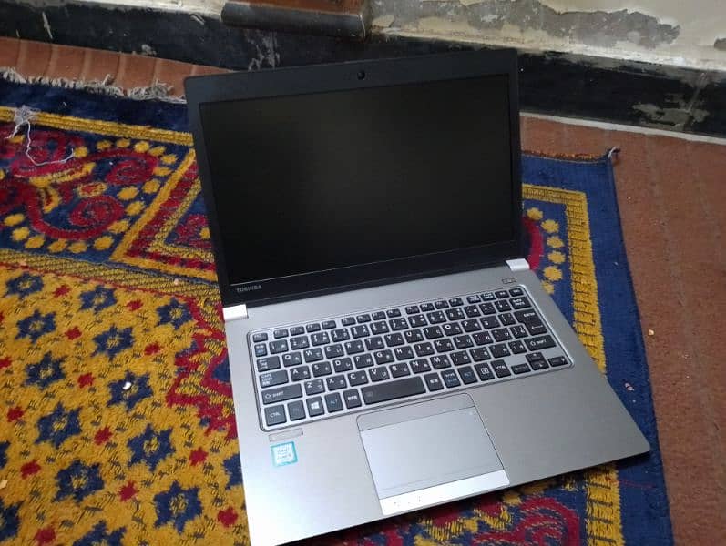 Toshiba dynabook R63 i5 6th generation 2