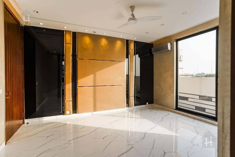 100 % Original Available Option- 1 Kanal House - Full basement - Swimming Pool In DHA Y Block Phase 7 14