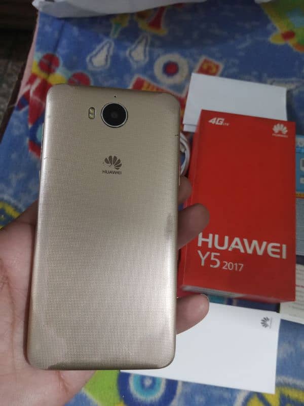 Huawei y5 2/16 GB good condition 4G complete box PTA officel Approved 1