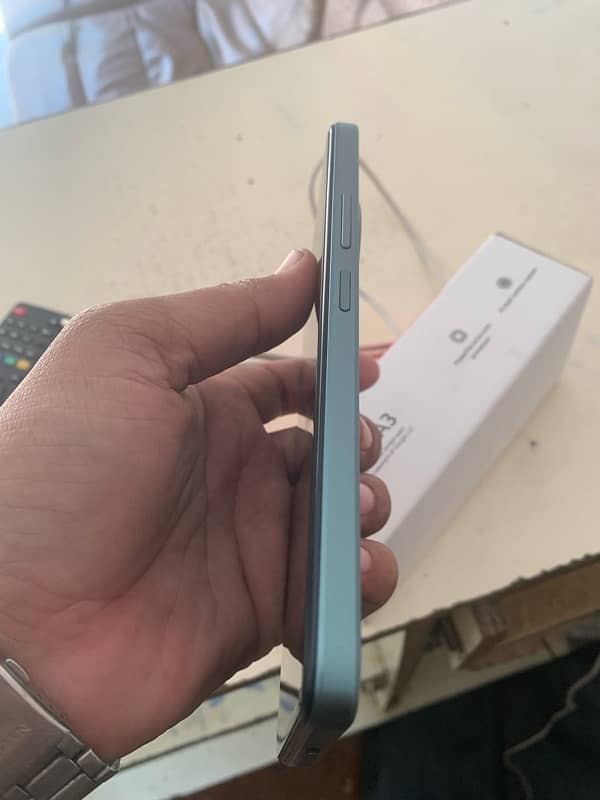 Redmi A3 1