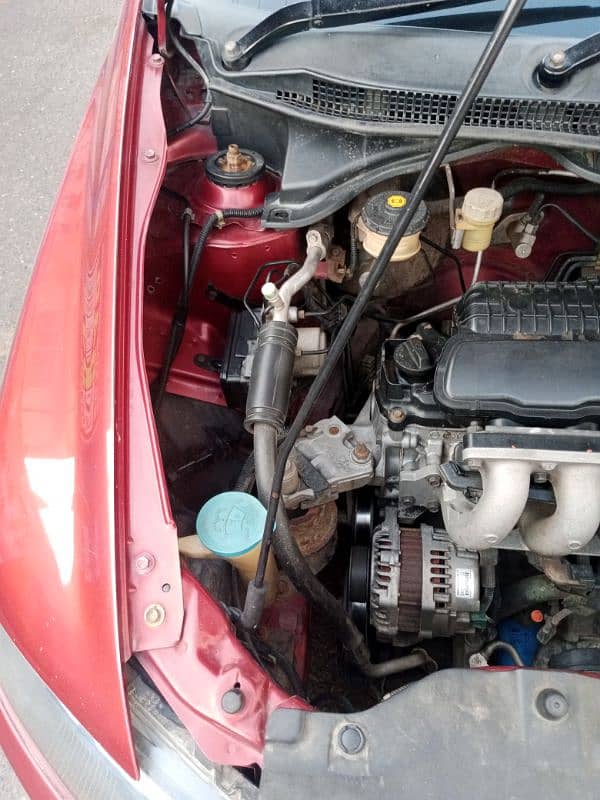 Honda City IVTEC 2010, Total genuine paint, Genuine Engine 3