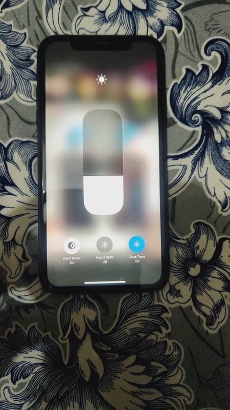 iPhone XR non pta 10/10 ( exchange possible ) 4