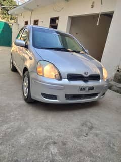 Toyota Vitz 2004