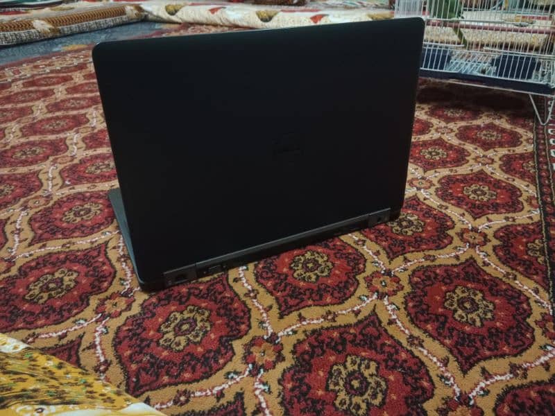 Dell latitude Core i5, 5th generation 6