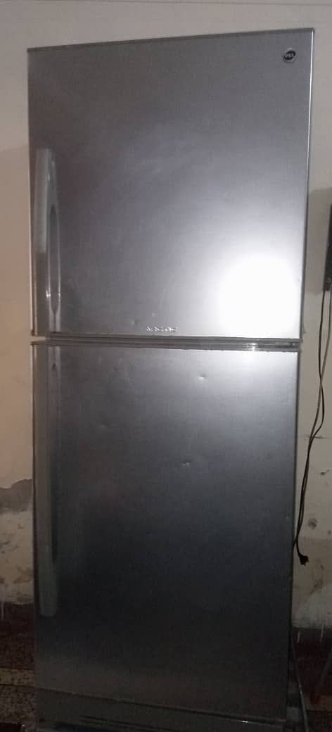 PEL Large size Fridge 0