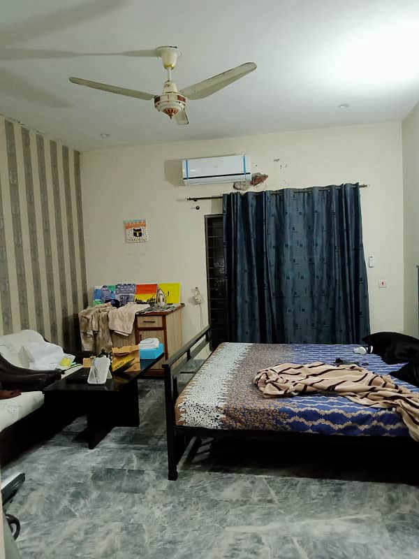 Room for female for rent in psic society near lums dha lhr 0