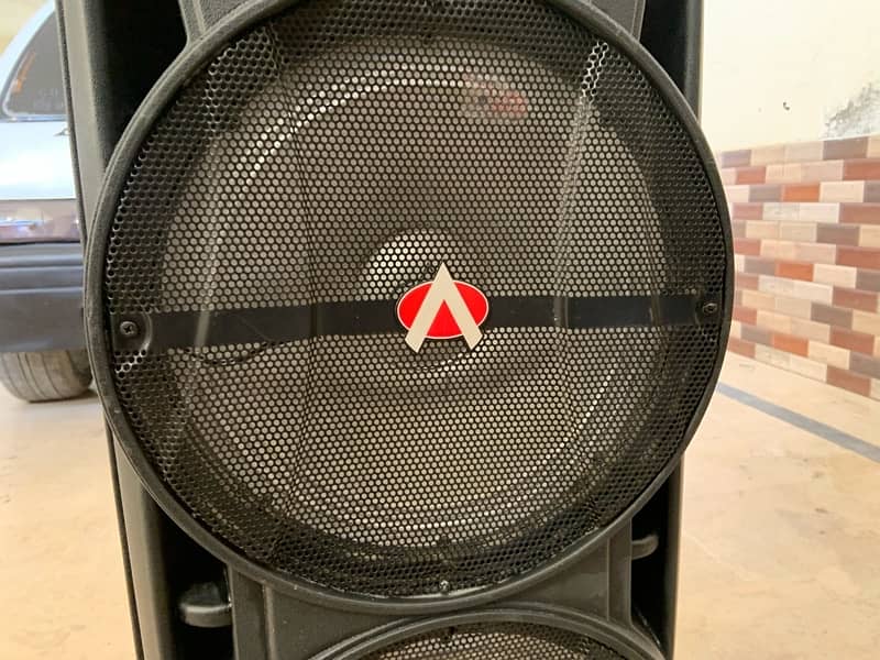 Audionic speakers 12 12 for sale 8