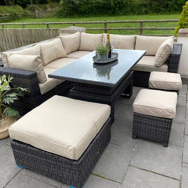 Outdoor patio Rattan sofa set. . . 8