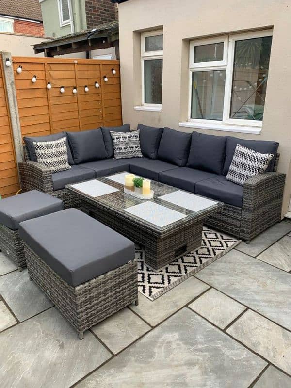 Outdoor patio Rattan sofa set. . . 9