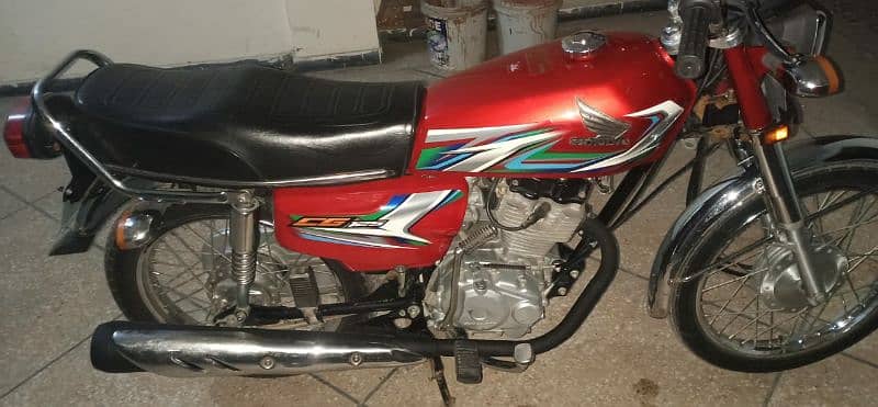 Honda 125 red 0