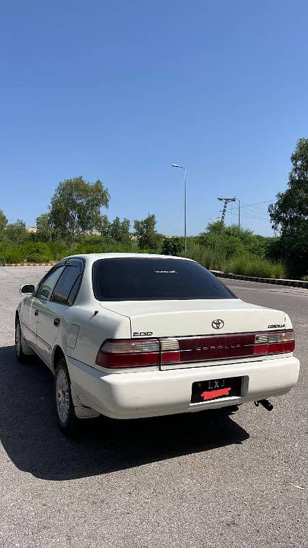 Toyota Corolla 2.0 D 1999 6